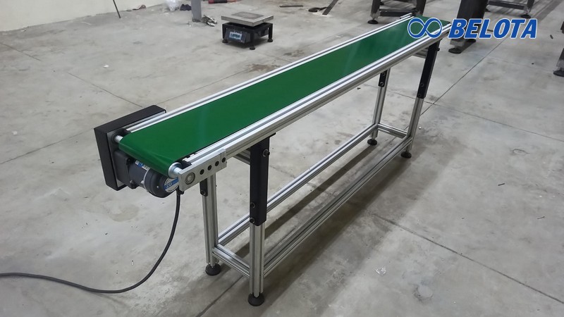 băng chuyền hàng