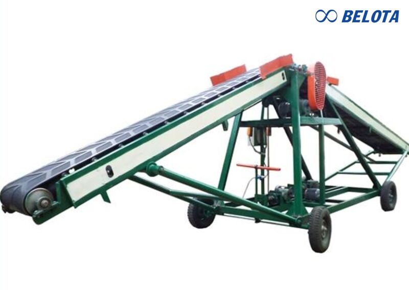 Băng tải cao su cánh bướm có thiết kế cánh hai bên giúp hạn chế rơi vãi vật liệu trong quá trình vận chuyển