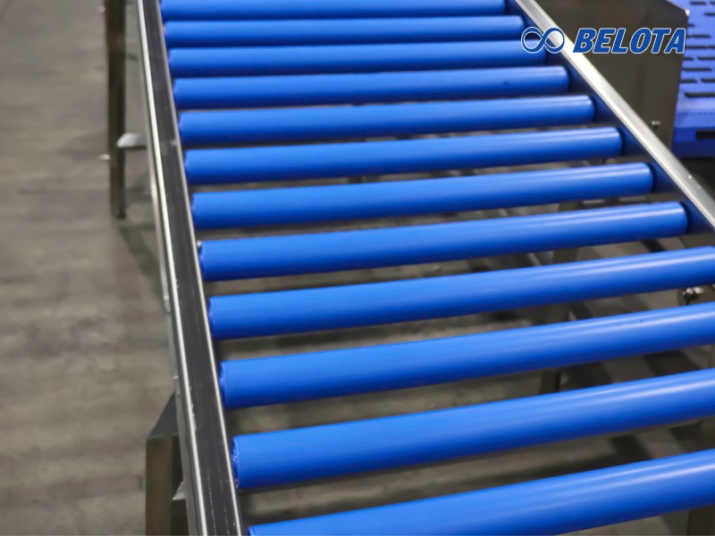 Băng tải con lăn dạng thẳng