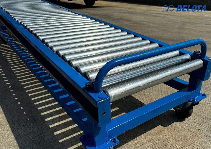 Băng tải con lăn sử dụng các con lăn hình trụ được lắp đặt liên tiếp trên khung băng tải