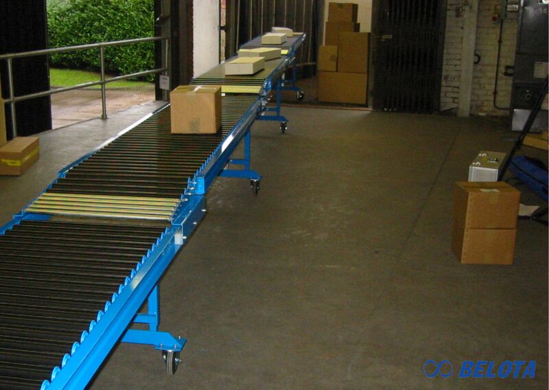 Băng tải con lăn tự do dạng xếp gấp 