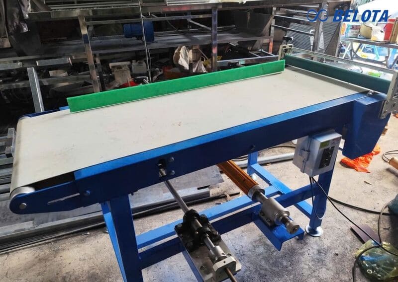 Băng tải cũ là các hệ thống băng tải hoặc dây băng tải đã qua sử dụng