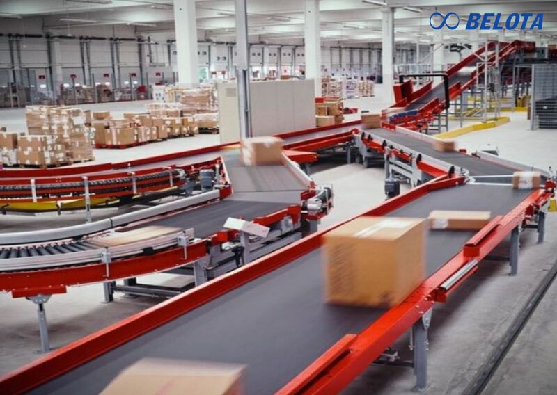 Băng tải đóng gói là hệ thống băng chuyền được thiết kế chuyên dùng trong công đoạn đóng gói sản phẩm