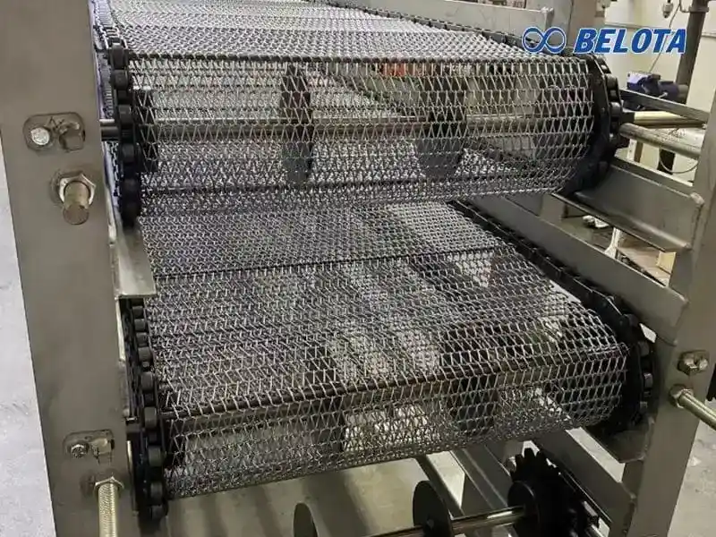 Băng tải lưới inox chịu nhiệt được chế tạo từ inox 304, inox 201, inox 316