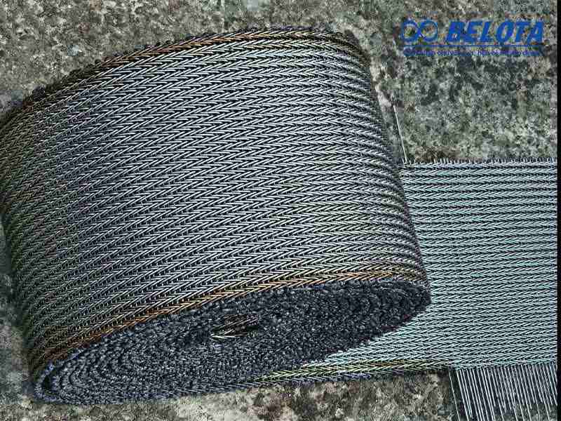 Băng tải lưới inox dạng chiếu thoát nước, khí hiệu quả