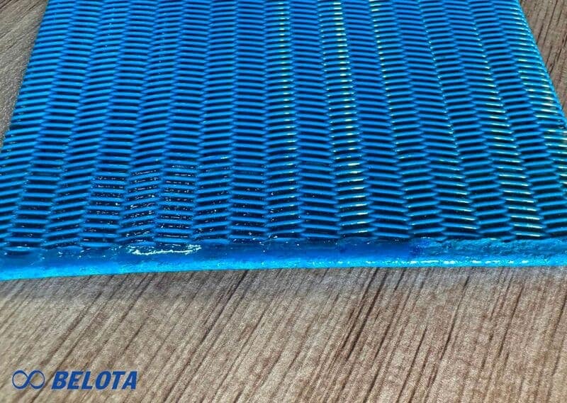 Băng tải lưới polyester viền kín