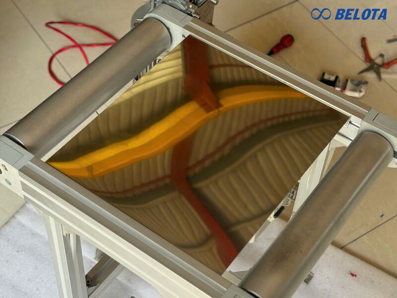 Băng tải nhôm định hình là hệ thống băng tải sử dụng khung sườn làm từ nhôm định hình công nghiệp