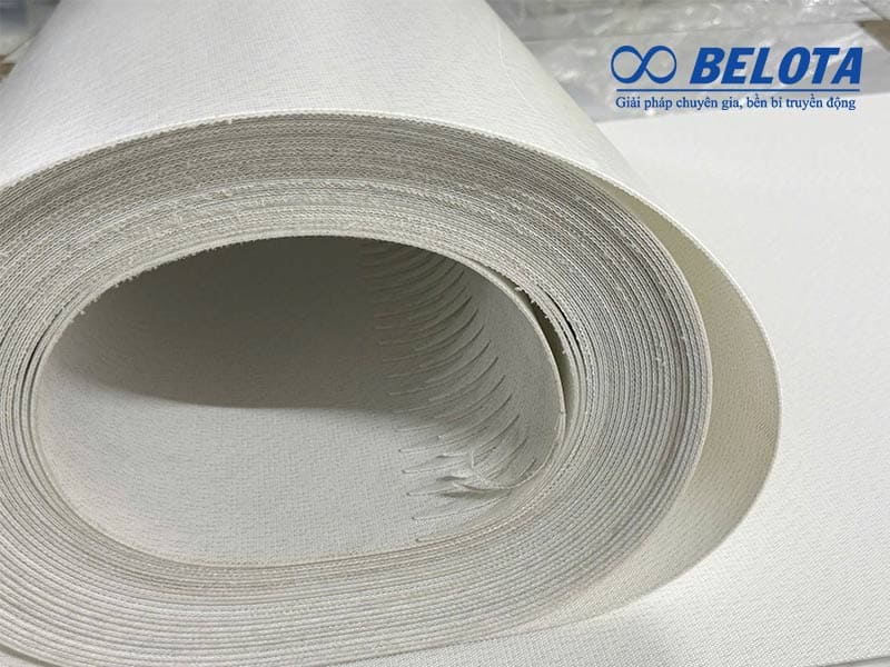 Băng tải PE được ứng dụng vận chuyển thuốc lá tươi có khả năng chịu va đập tốt