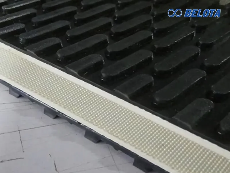 Băng tải PVC hạt dưa  thường được sử dụng trong máy chà nhám thùng