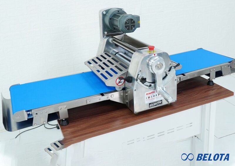 Băng tải PVC xanh dùng cho máy cán bột