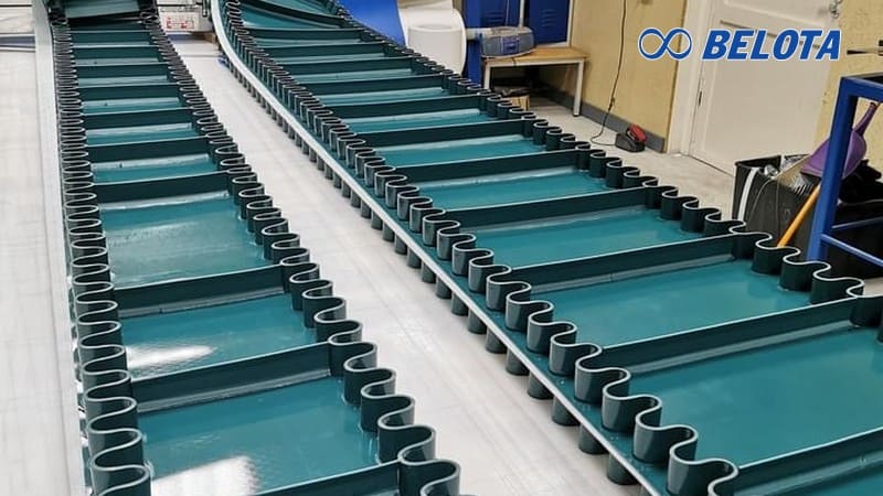 Băng tải PVC xanh tai bèo