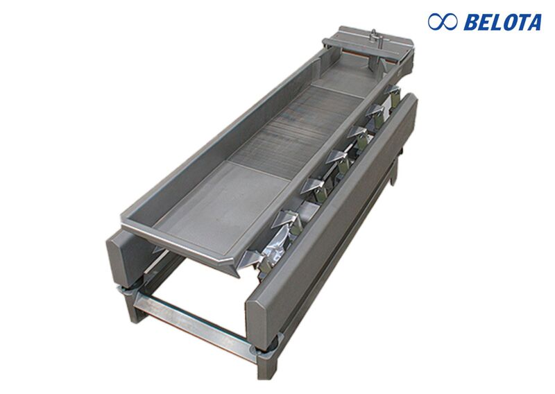 Băng tải rung là một loại thiết bị cơ khí dùng năng lượng dao động để vận chuyển vật liệu theo phương ngang, nghiêng hoặc theo tuyến cố định