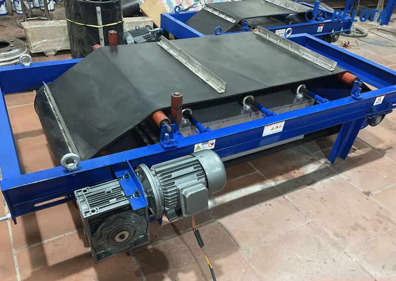 Băng tải từ là loại băng tải công nghiệp đặc biệt được tích hợp nam châm ở bên dưới bề mặt băng