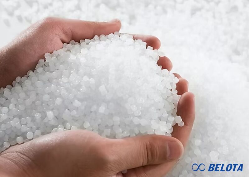 Chất liệu PVC có khả năng chống ăn mòn bởi axit, kiềm, dầu mỡ