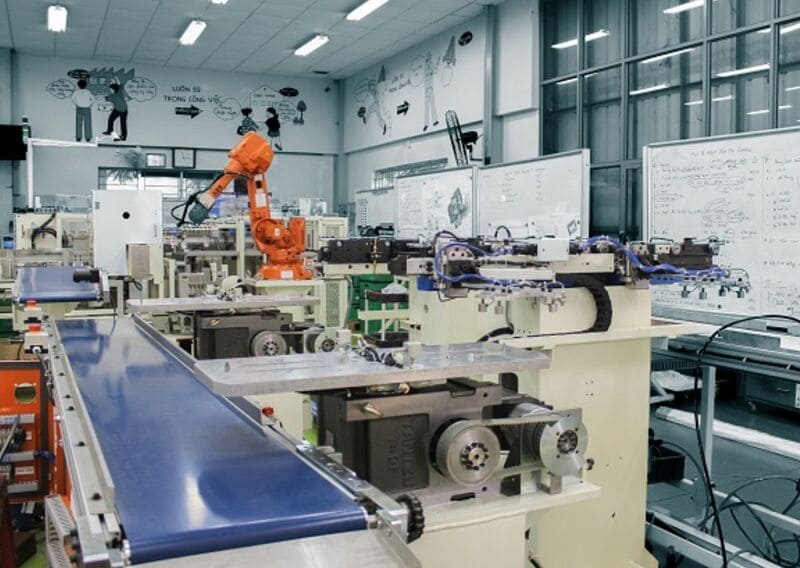 Dây chuyền sản xuất tự động hóa trong công nghiệp