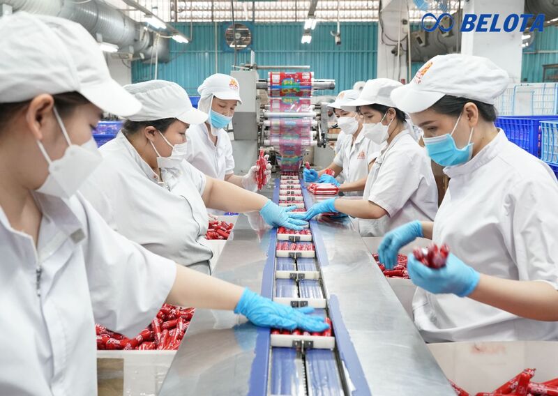 Dây chuyền sản xuất xúc xích là hệ thống các máy móc được bố trí liên tụ