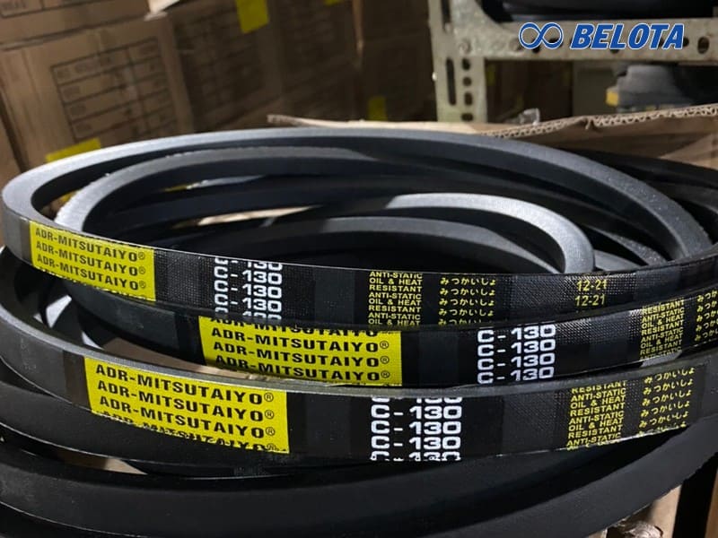 Dây curoa than được thiết kế chuyên dụng để truyền tải lực và mô-men xoắn giữa các trục quay trong hệ thống máy móc