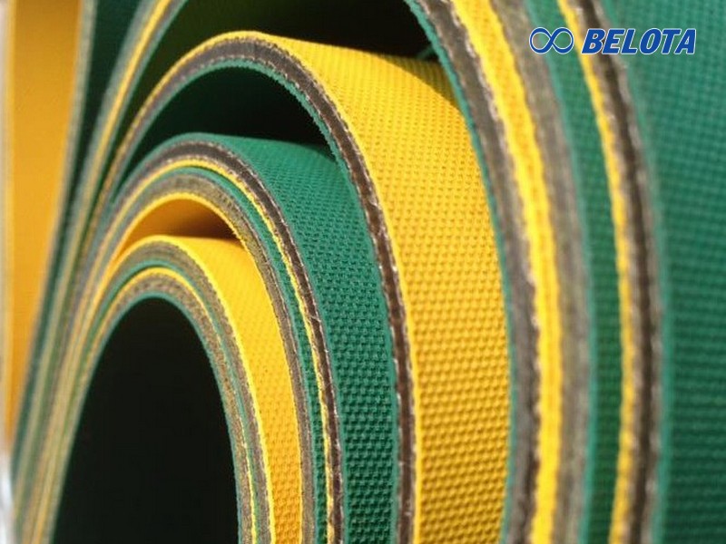 Dây đai dẹt xanh vàng được thiết kế với màu xanh lá ở mặt trên và vàng ở mặt dưới