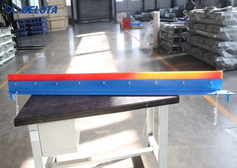 Gạt làm sạch băng tải chữ I