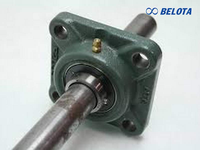 Gối đỡ UCF có mặt bích hình vuông với 4 lỗ bắt bu lông ở 4 góc.