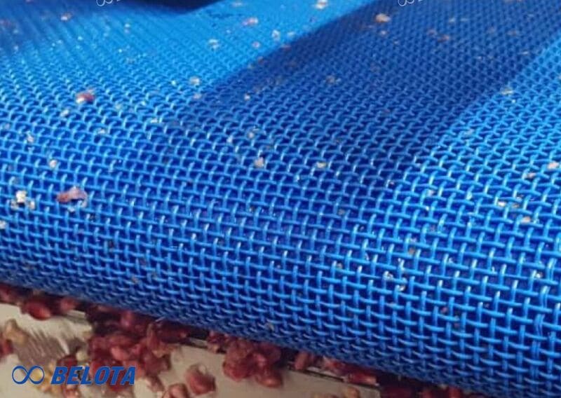 Loại bỏ bụi và cặn bẩn khô