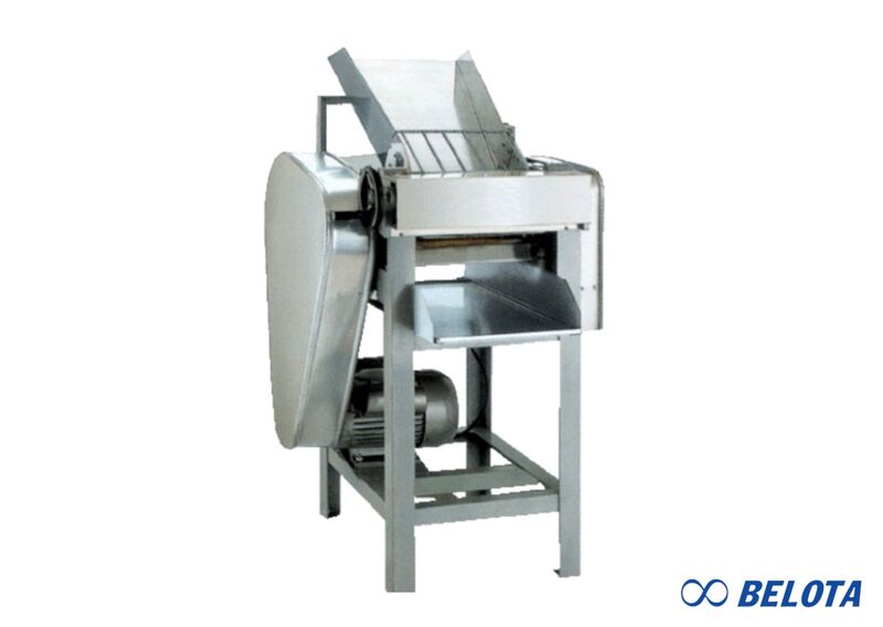 Máy cán bột 1 chiều là dòng máy có băng tải chạy theo một hướng cố định