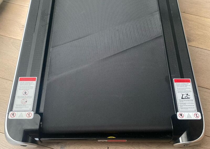 Nguyên nhân băng tải máy chạy bộ bị lệch