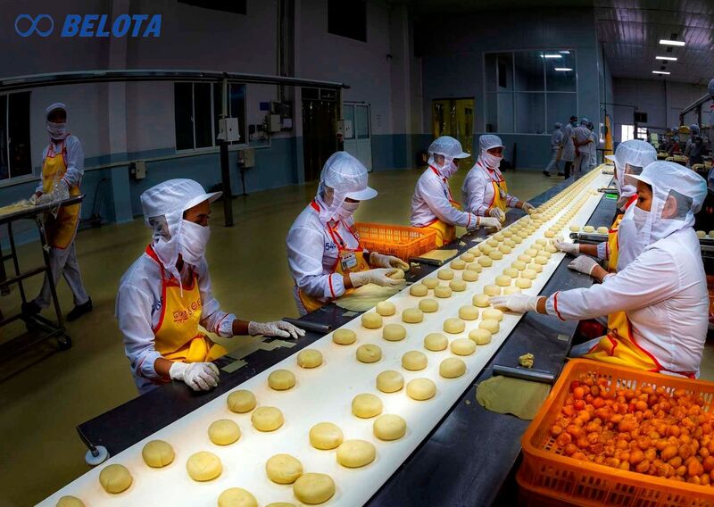 Quy trình sản xuất bánh pía trong dây chuyền công nghiệp