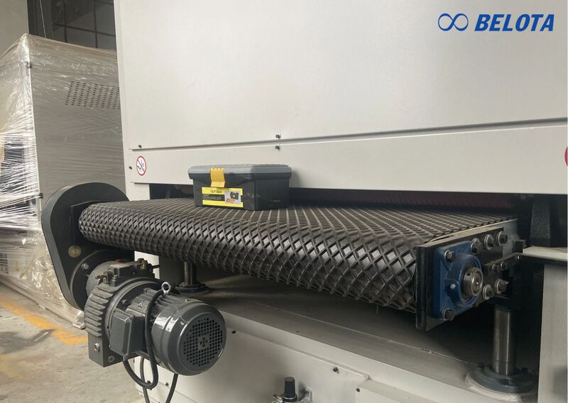 Sanding machine conveyor belt