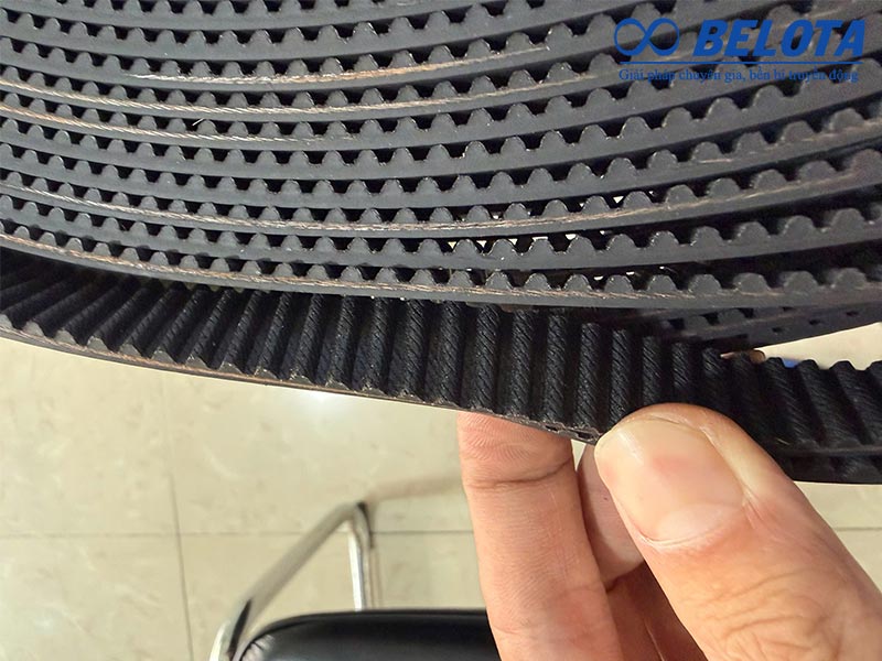 Thiết kế đai răng GT2 giúp ăn khớp với pulley