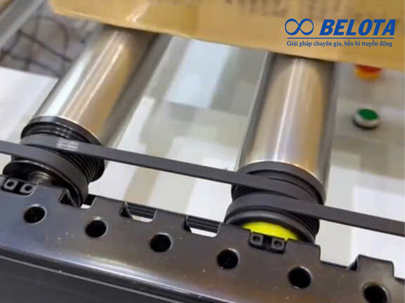 Thiết kế hệ truyền động cho băng tải con lăn