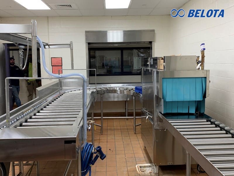 Trước khi quyết định đầu tư băng tải con lăn Inox, doanh nghiệp cần nhìn rõ cả mặt lợi và điểm cần lưu ý