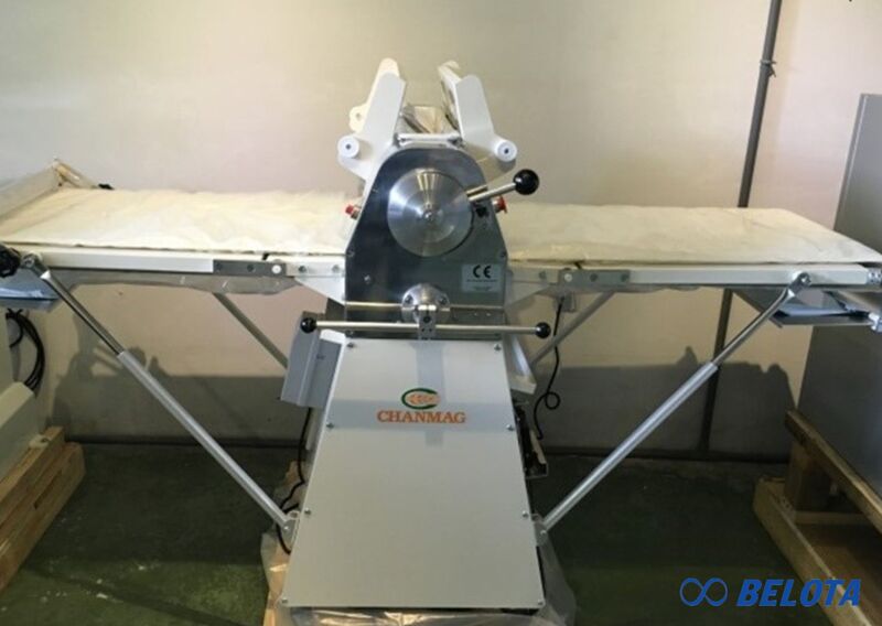 Ứng dụng của băng tải máy cán bột