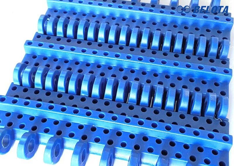 Ưu điểm của băng tải nhựa mặt phẳng đục lỗ