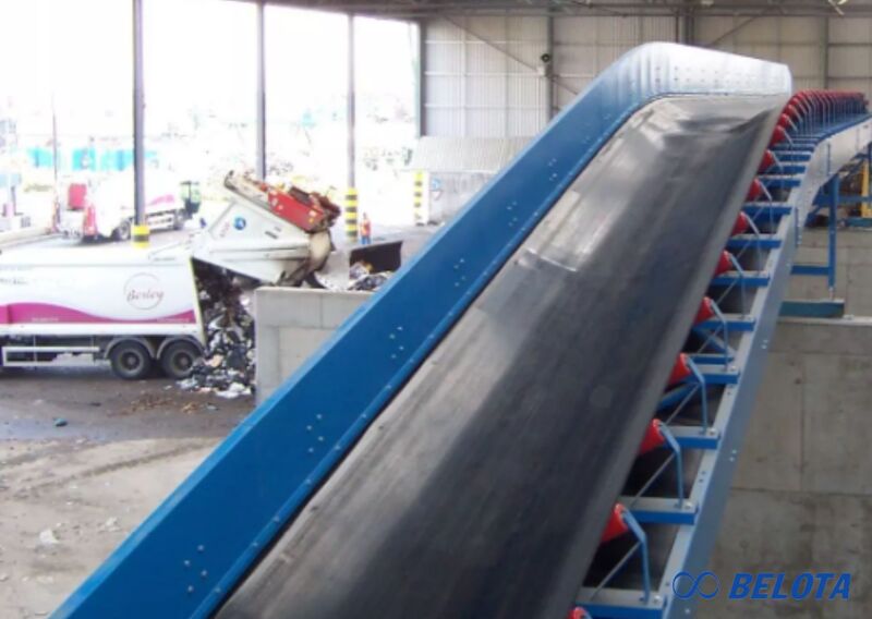 Ưu điểm nổi bật của băng tải cao su lòng máng