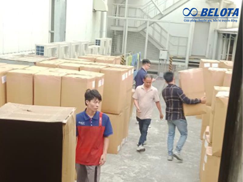 Vận chuyển hàng hóa thủ công kém hiệu quả