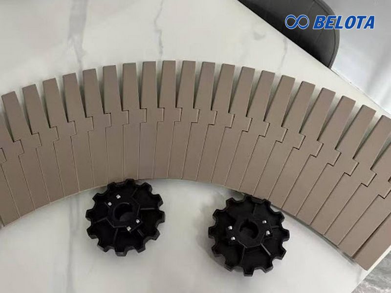 Băng tải xích nhựa 880 Tab